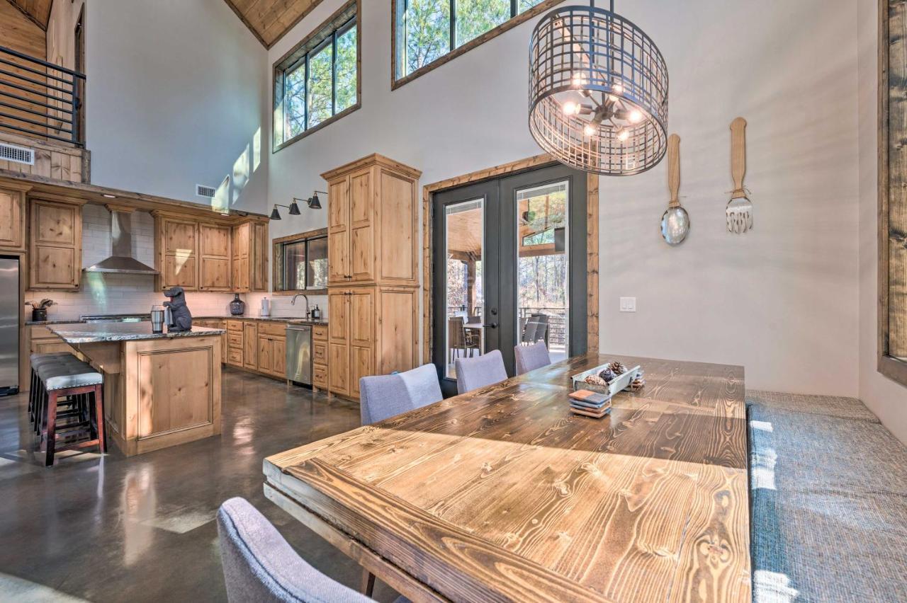 Broken Bow Lazy Dog Lodge With Hot Tub, Pool Table Exterior photo