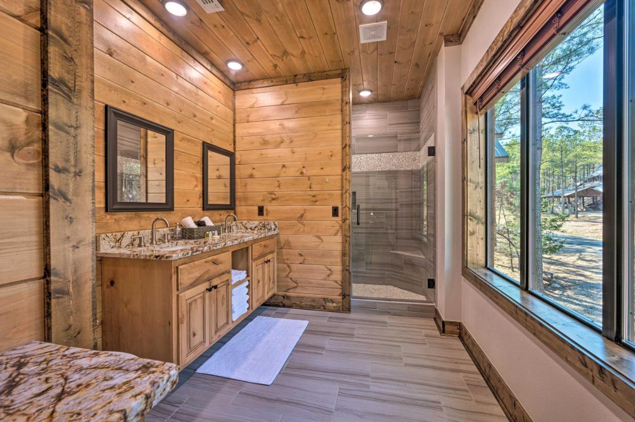 Broken Bow Lazy Dog Lodge With Hot Tub, Pool Table Exterior photo