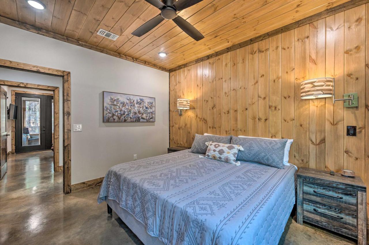 Broken Bow Lazy Dog Lodge With Hot Tub, Pool Table Exterior photo