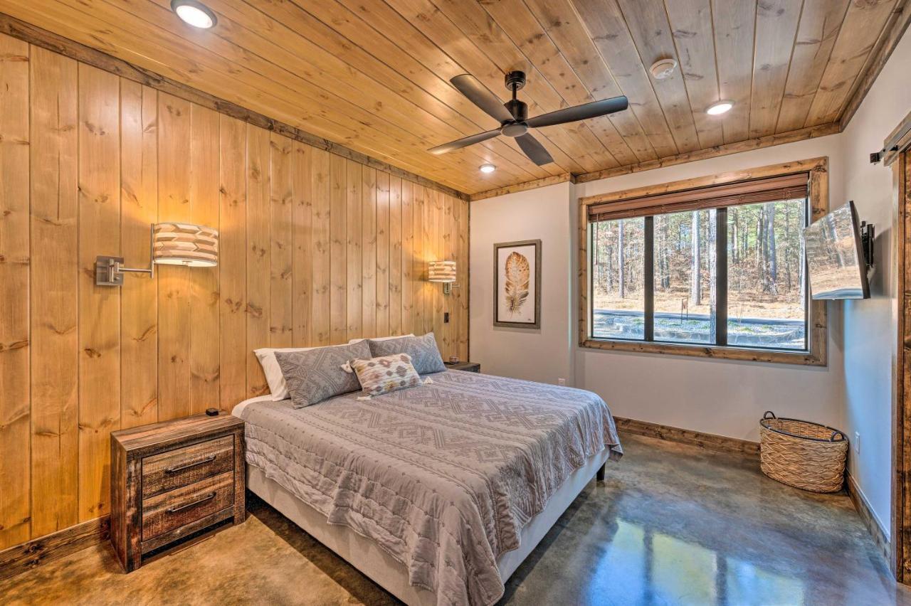 Broken Bow Lazy Dog Lodge With Hot Tub, Pool Table Exterior photo